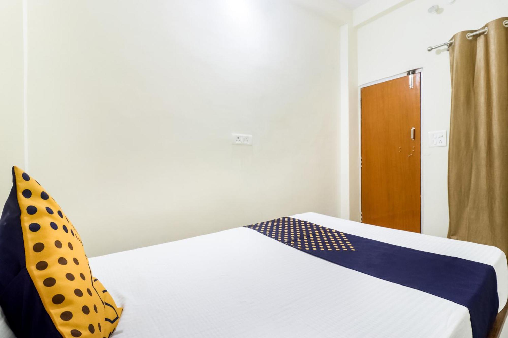 Oyo 40073 Yash Homestay Samarda Kaliasot Exterior photo